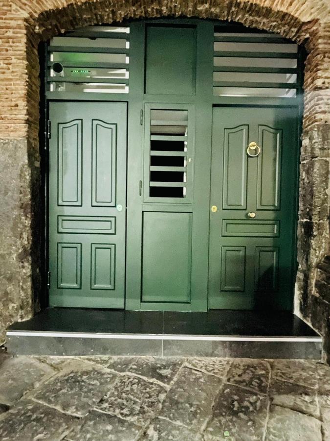 Mary'S Home نابولي المظهر الخارجي الصورة