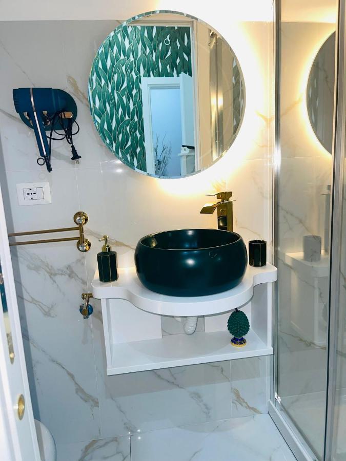 Mary'S Home نابولي المظهر الخارجي الصورة